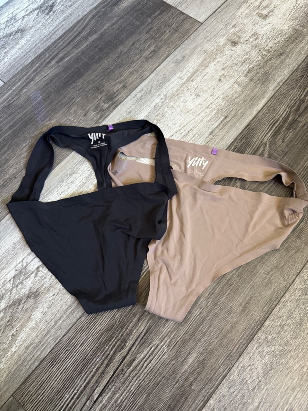 YITTY Seamless Thong Bikini Bottoms - Black & Nude Tan